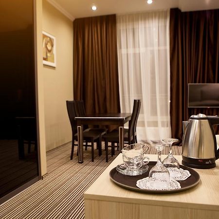 Kiroff Hotel Harkov Kültér fotó