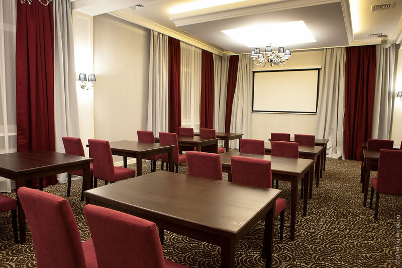 Kiroff Hotel Harkov Kültér fotó