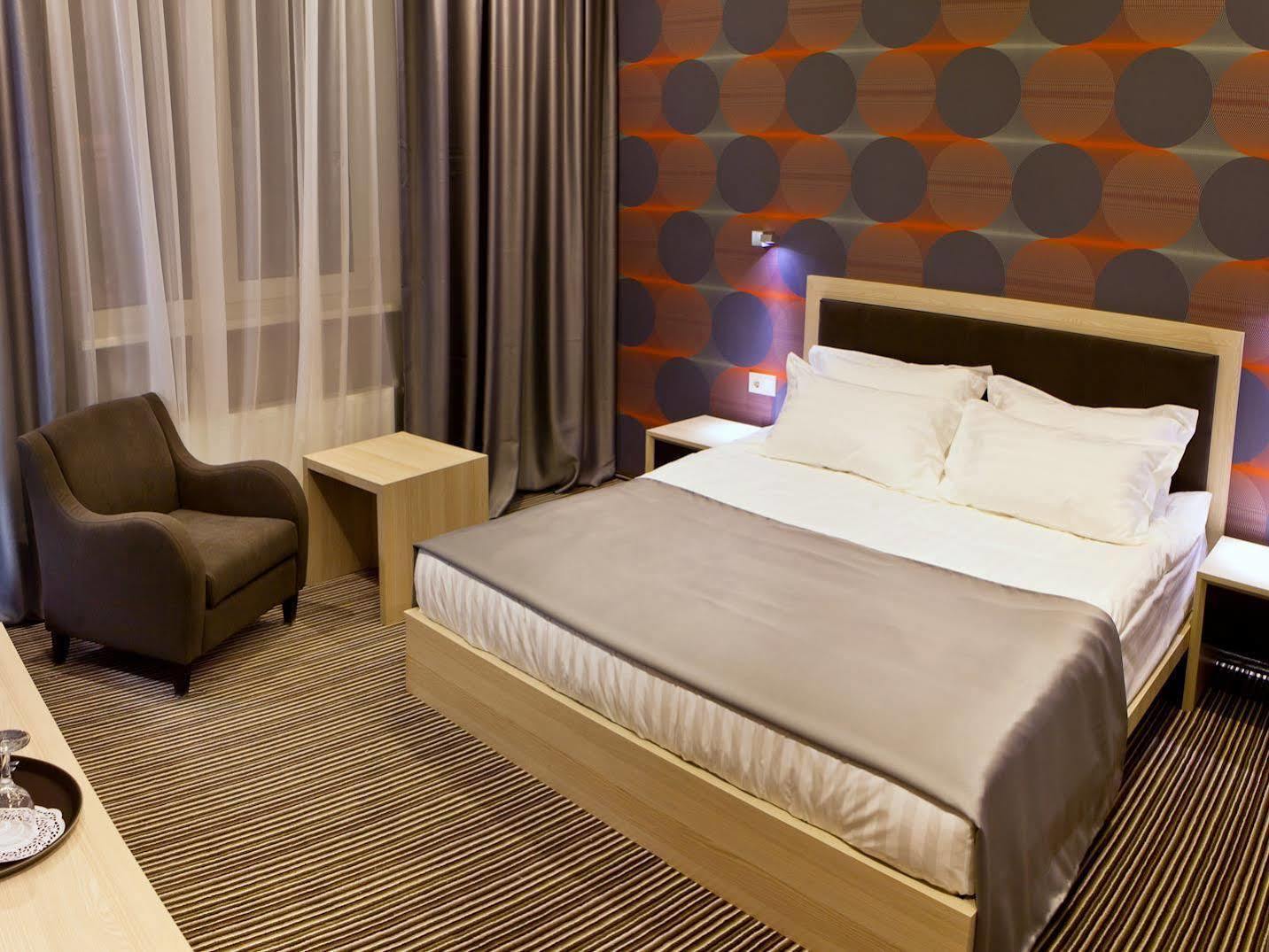 Kiroff Hotel Harkov Kültér fotó