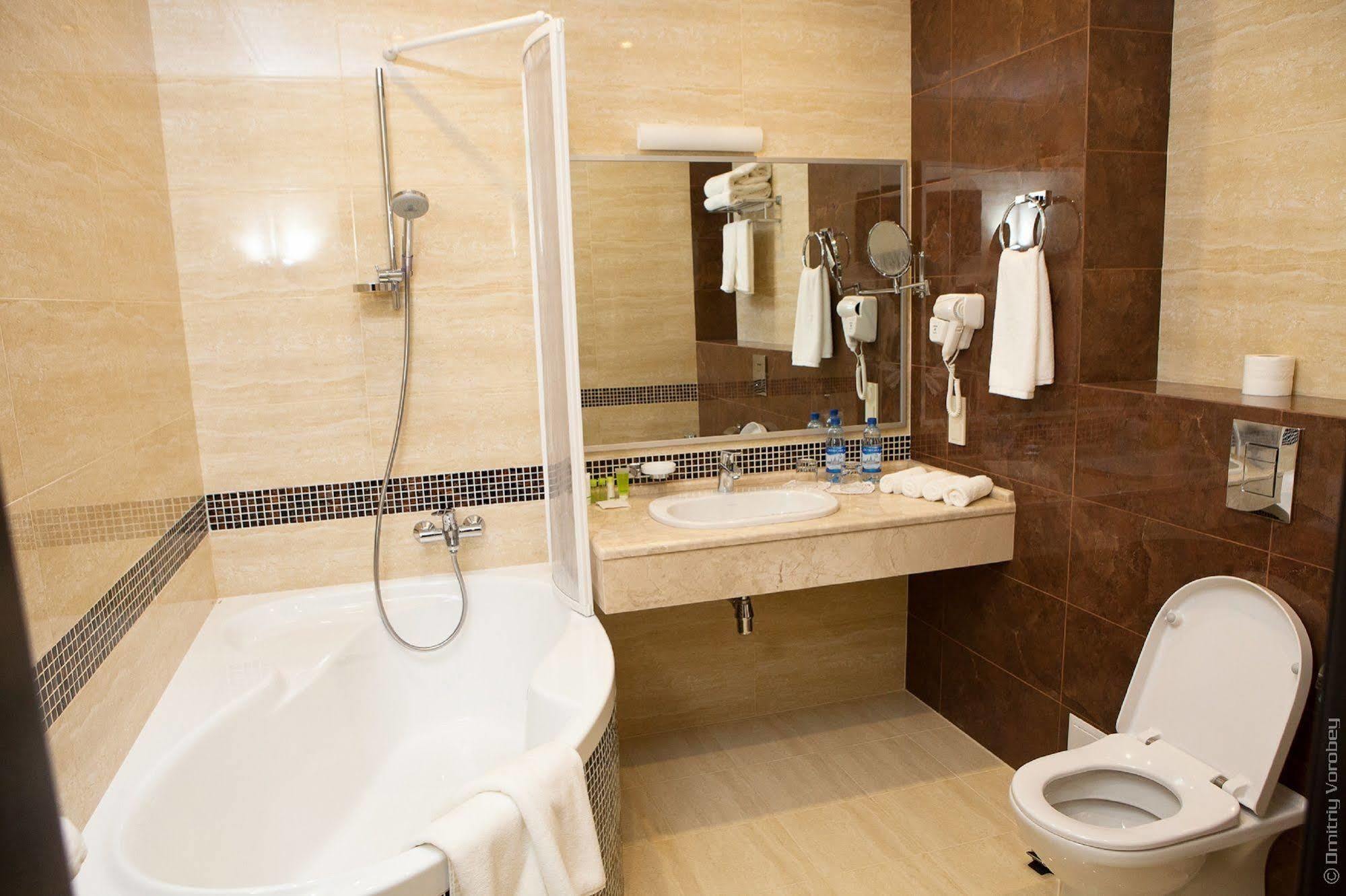 Kiroff Hotel Harkov Kültér fotó