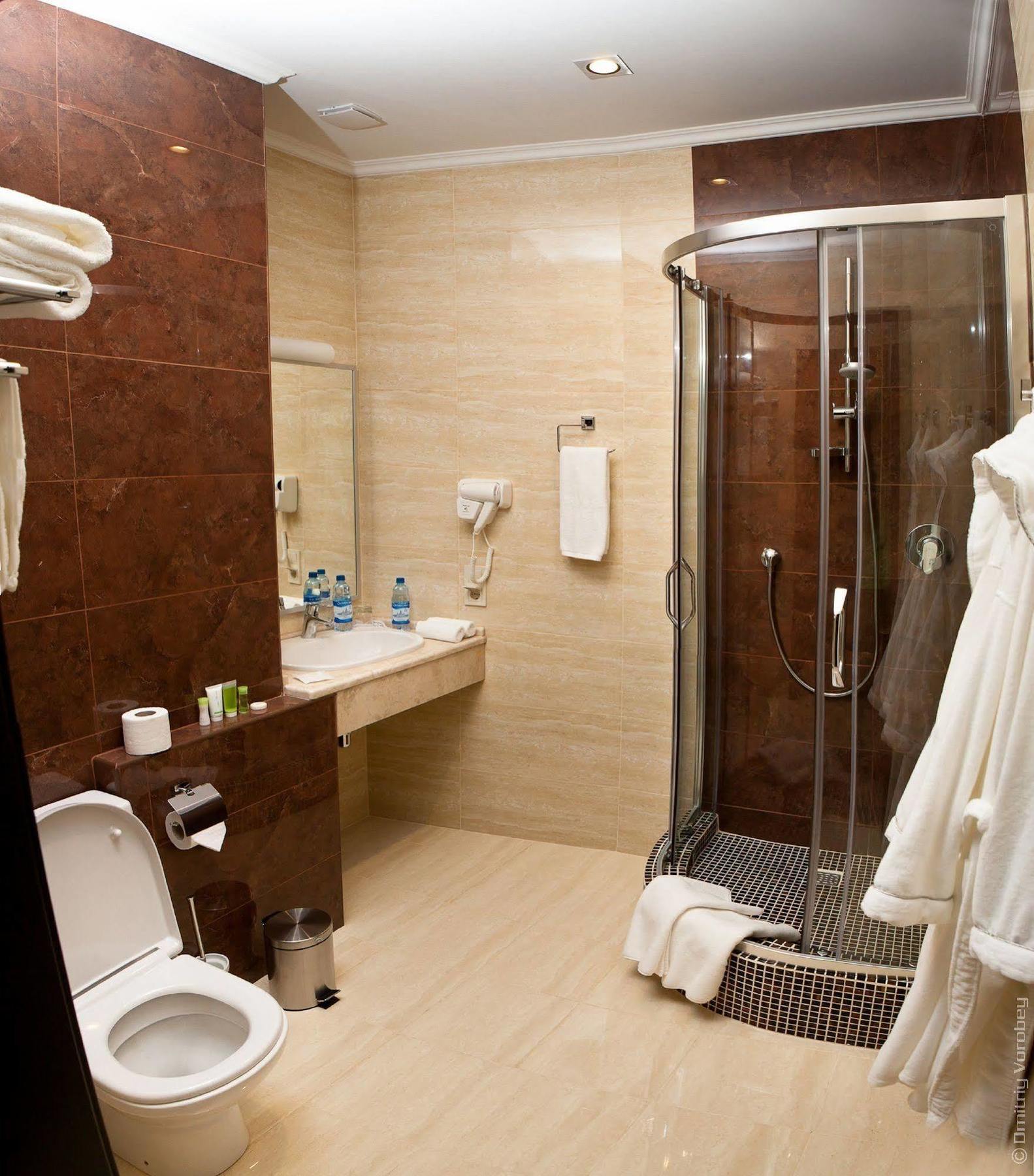 Kiroff Hotel Harkov Kültér fotó